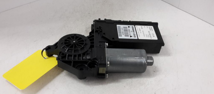 Audi A4 8EC B7 Bj.07 Fensterhebermotor hinten links 8E0959801A